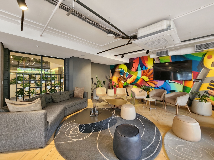 1 Bedroom Property for Sale in Sea Point Western Cape